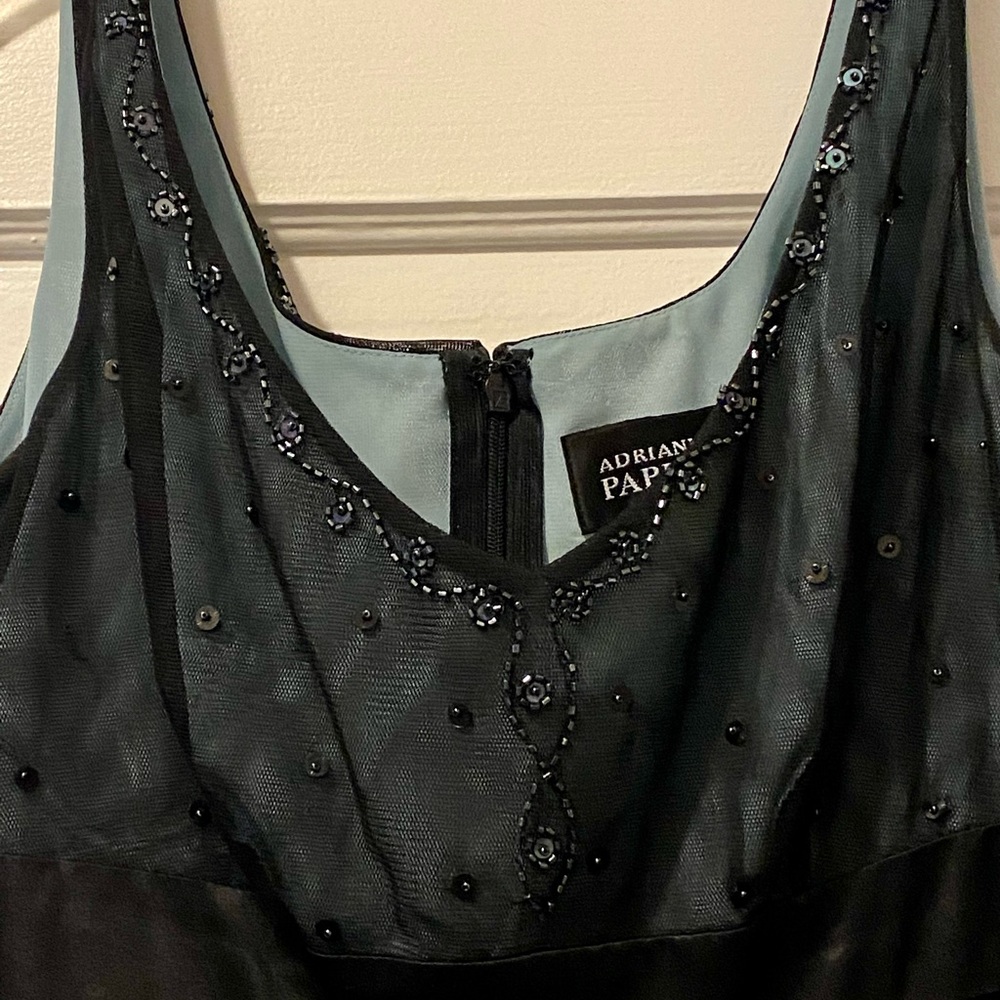 Adrianna Papell Beaded/Embroidered Dress Size 6 - Picture 5 of 8